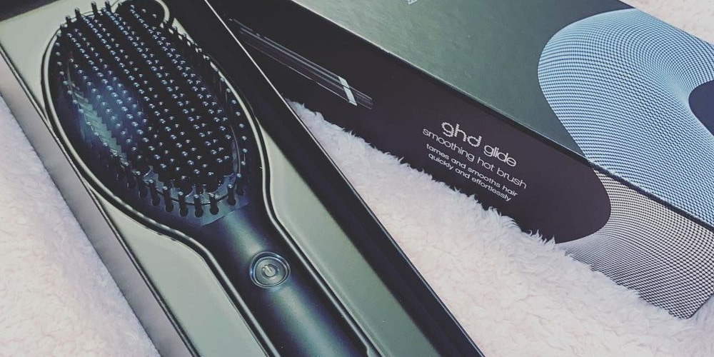 ghd Glide Hot Brush with box