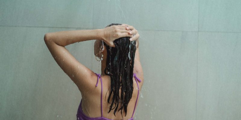 How to Wash Hair Without Shampoo – Shampoo Alternatives